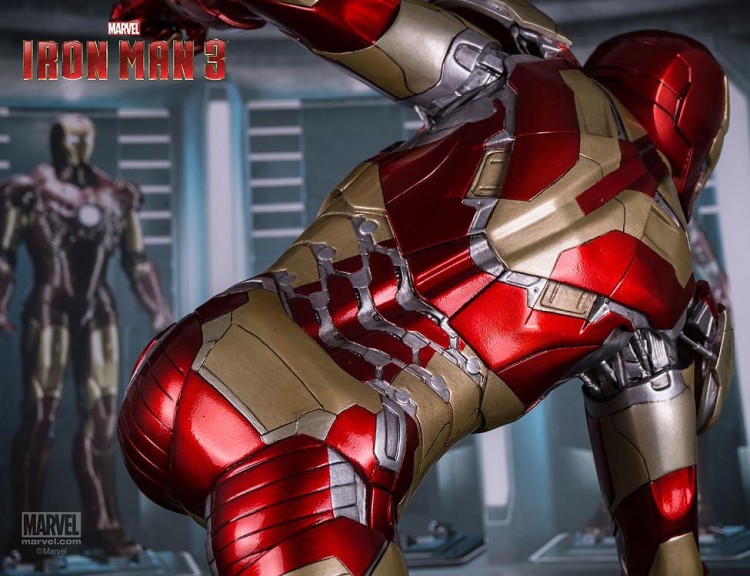 MARVEL IRON MAN 3 MARK XLII 2013 PIZIITOYS 2
